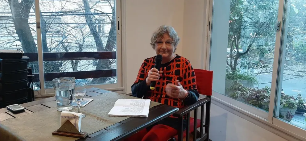 Bibi Albert: “Lo que antes como alabanza, ahora con espanto”