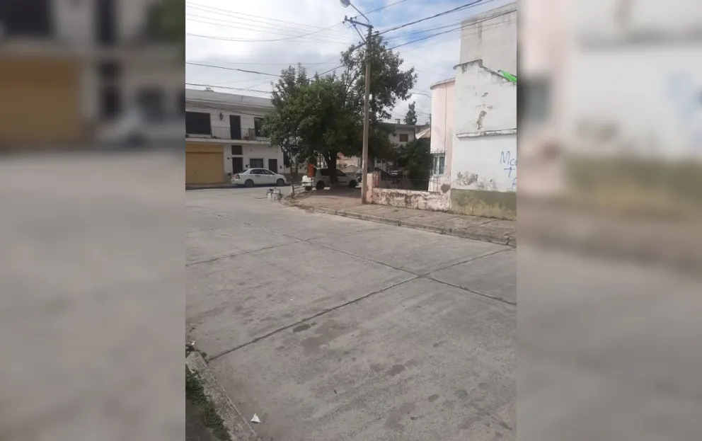 |AHORA| No les importa nada: asaltaron salvajemente a una mujer con un bebé en brazos