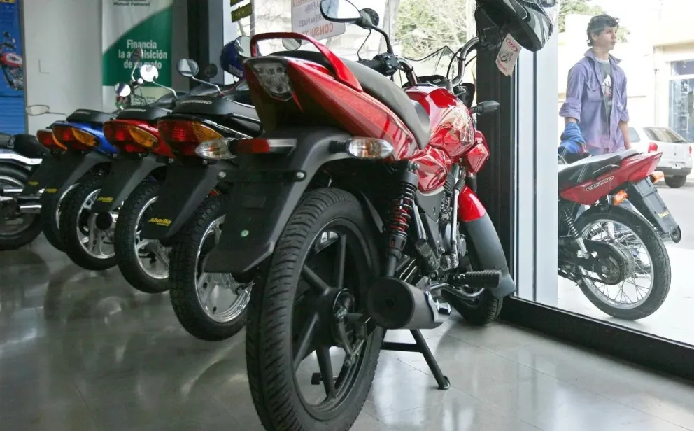 Estafa con casa de automotores.