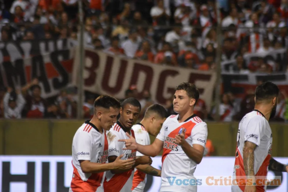 Drogas, armas y varios demorados en el partido de River