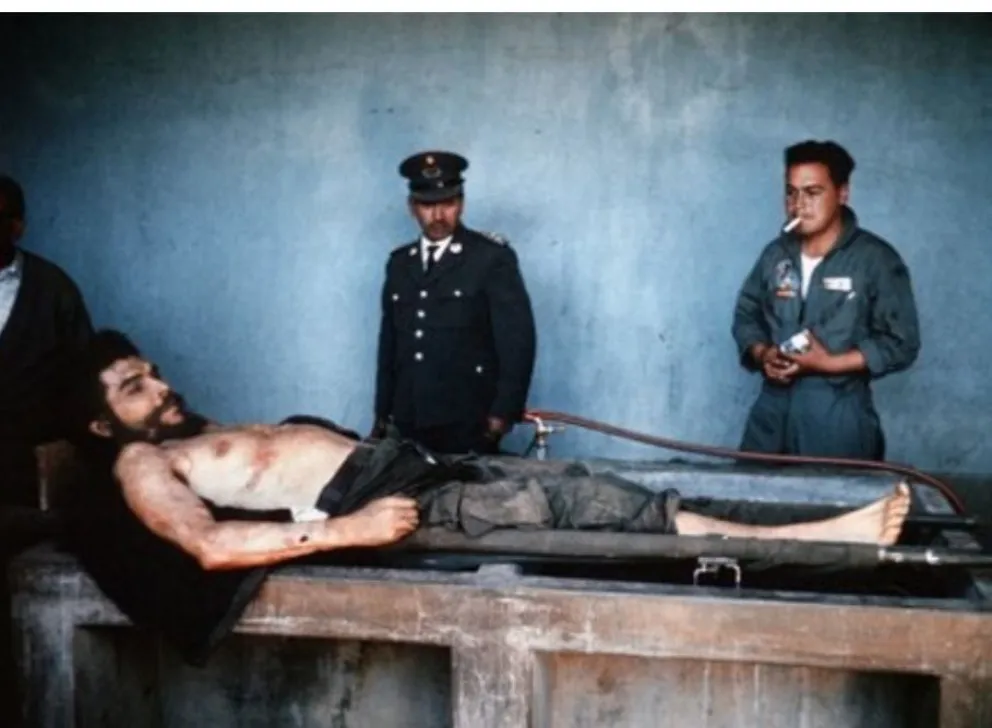 Murió el militar que mató al Che Guevara.