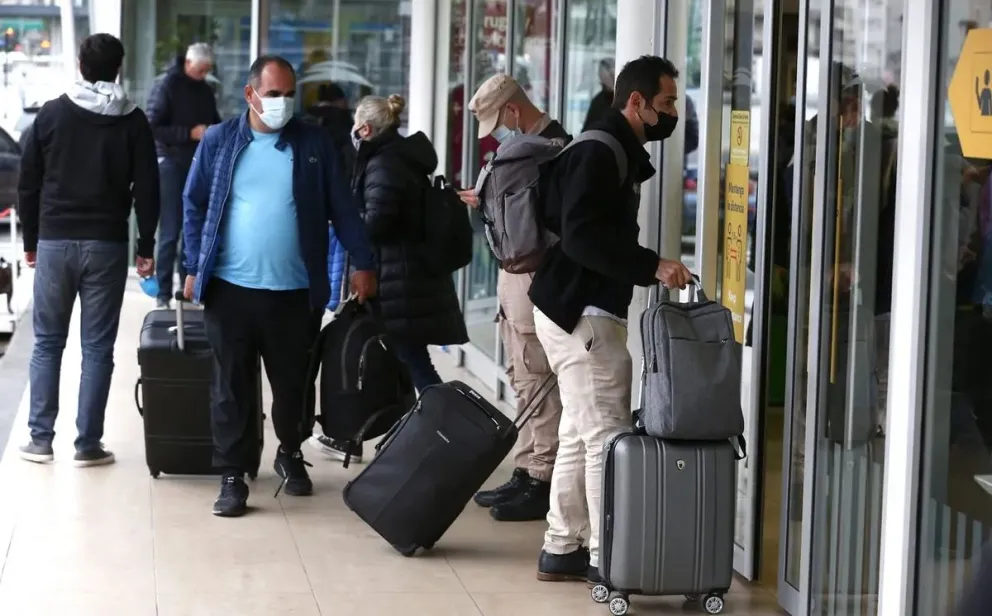 Abren el tránsito de pasajeros terrestre con Bolivia.