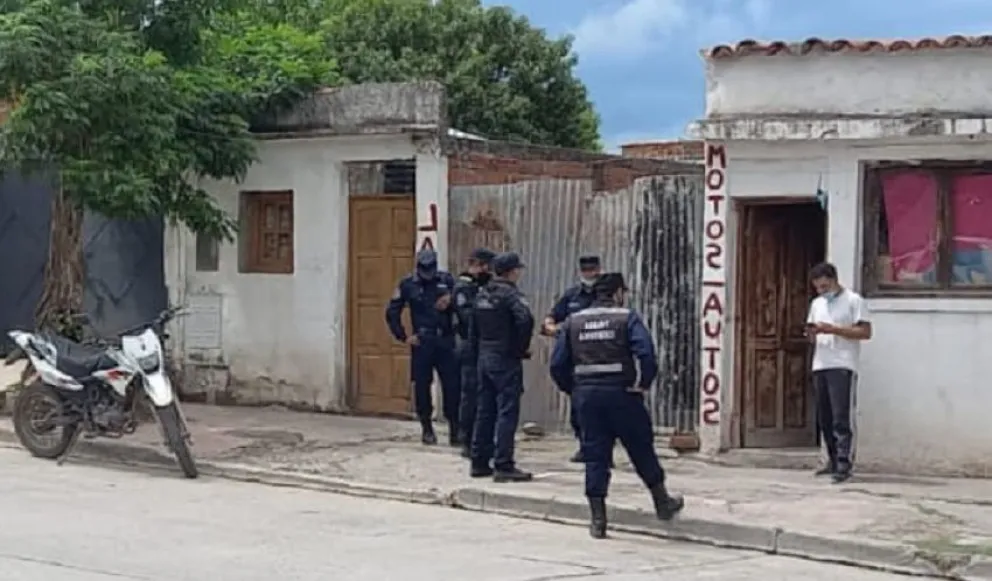 Allanamiento en zona oeste.