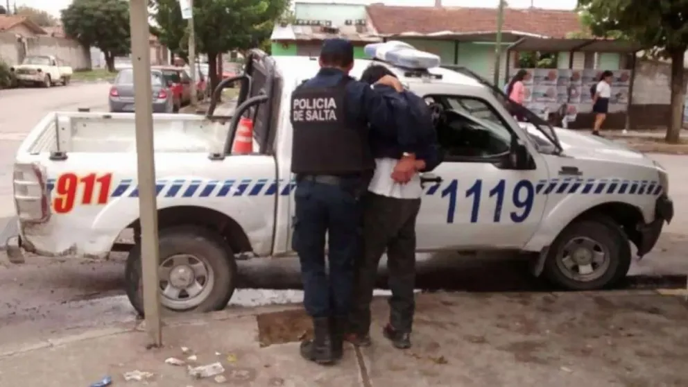 Detenido por abuso sexual.