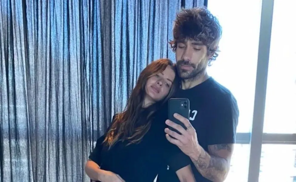 Se filtró un detalle que podría causar la separación de la China Suárez y Armando Mena Navareño