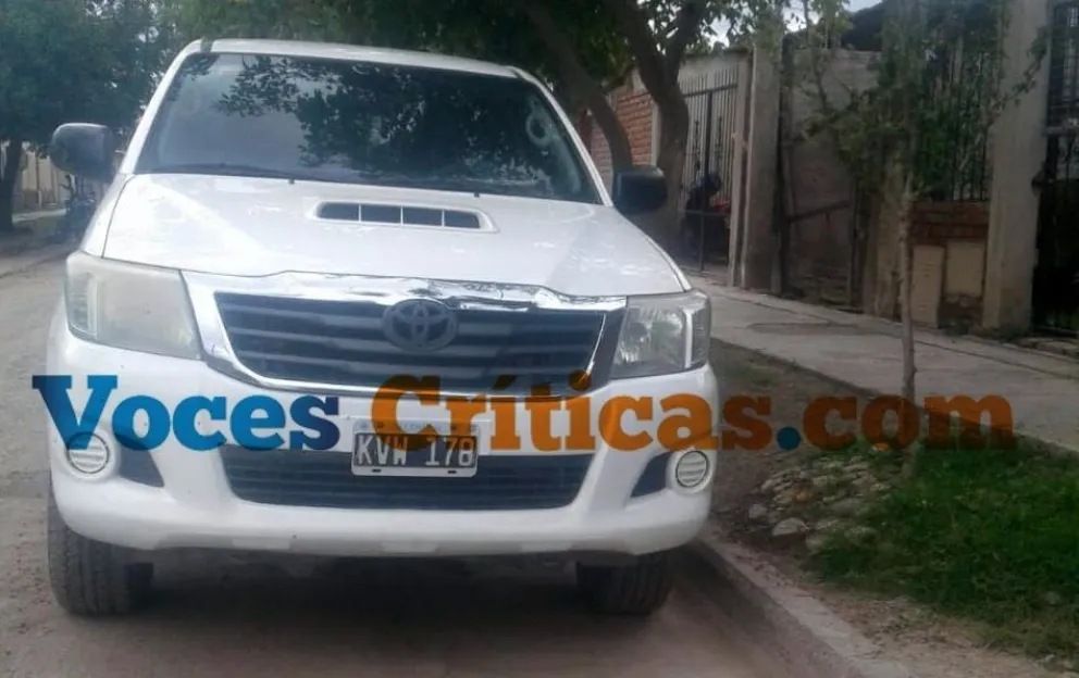 Senador escrachado.