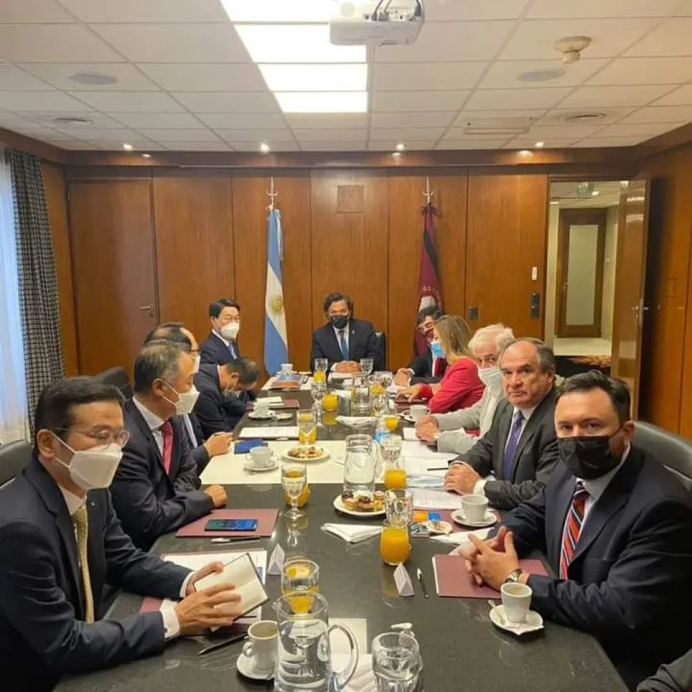 La inversión extranjera para extraer litio en la provincia sigue a todo galope