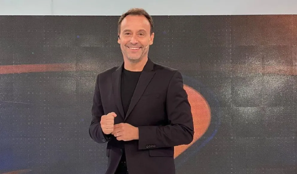 Adrián Pallares