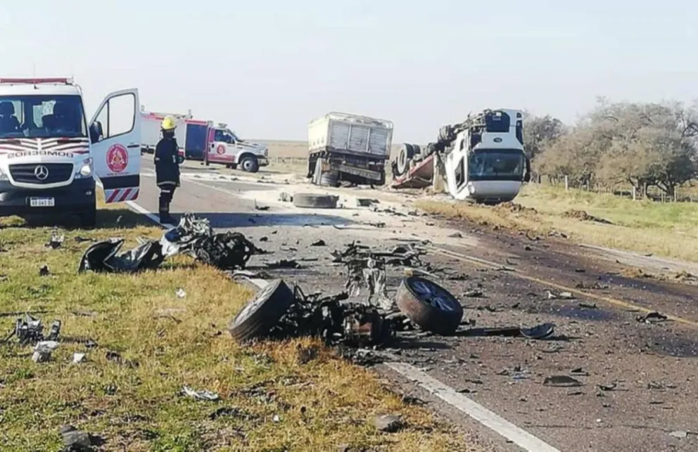 Fin de semana trágico: un conductor de una camioneta murió tras chocar en la ruta 34 