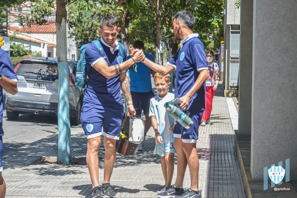 Gimnasia y Tiro va por la hazaña: juega hoy con Racing en Santiago del Estero