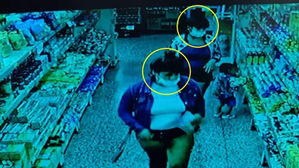 |VIDEO| ¿Las reconoces? Acompañadas por un nene, mecheras salteñas afanaron mercadería de un super