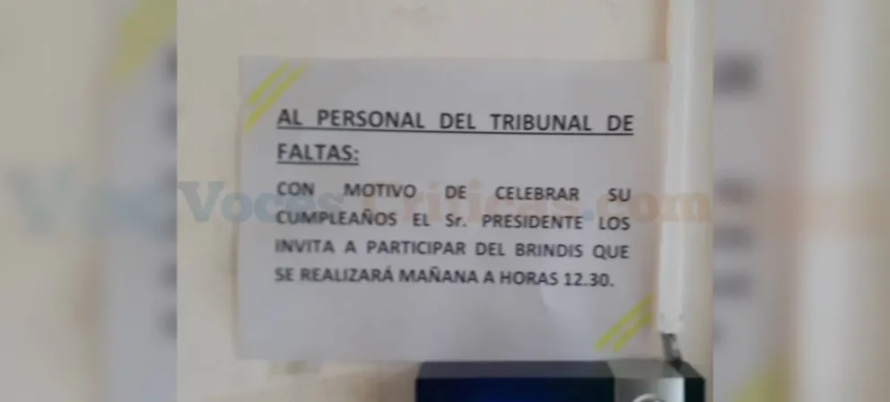 Polémica en el Tribunal de Faltas: oficinas cerradas por el cumpleaños del presidente