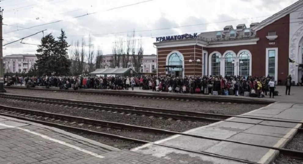 Ataque a estación de trenes.