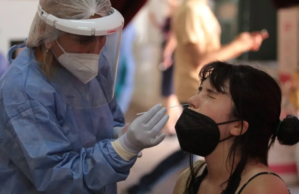 Coronavirus: este feriado, los centros de testeo funcionarán solo con turno previo