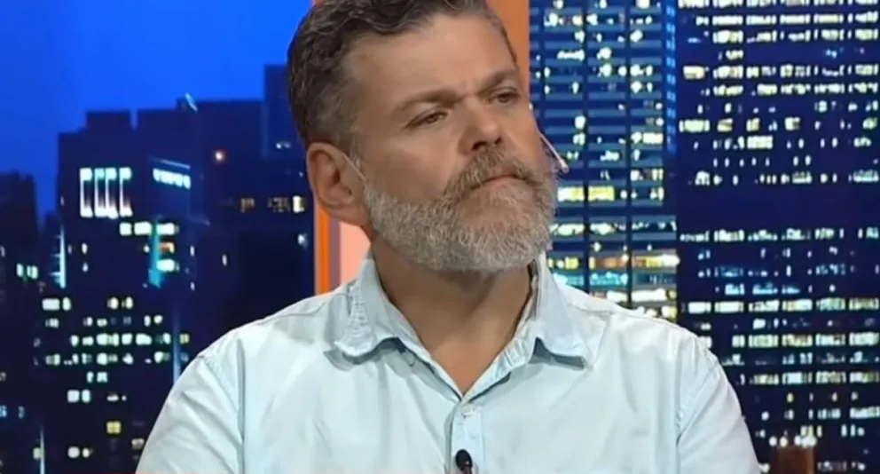 Alfredo Casero contra El Dipy: “Te hiciste famoso por pegarle a tu mujer”