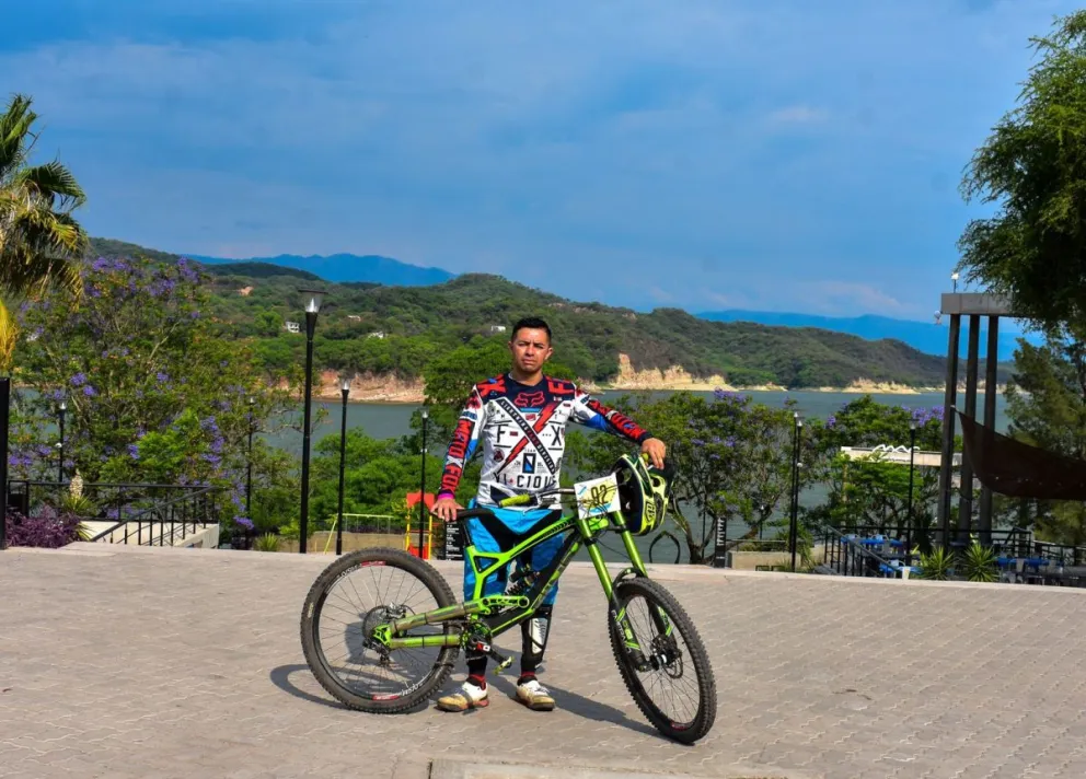 Ciclista salteño.