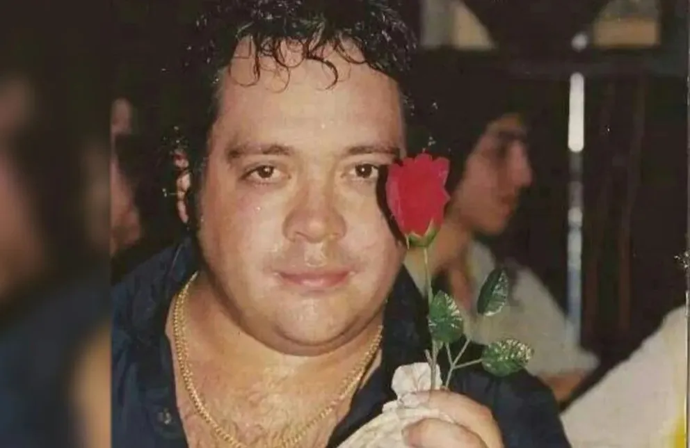 Está entre nosotros: vieron y escucharon cantar al fantasma de Leo Mattioli