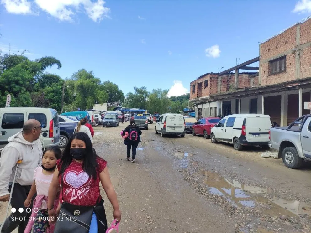 Aguas Blancas Argentinas: Cambiarán los requisitos en el Paso Fronterizo 