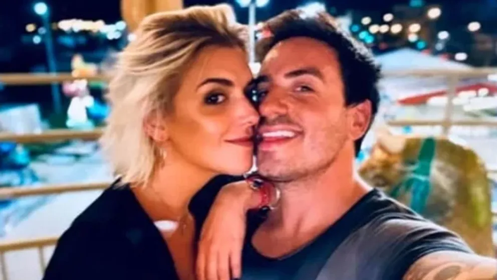 Por esta razón Federico Bal no sube fotos con su novia Sofía Aldrey
