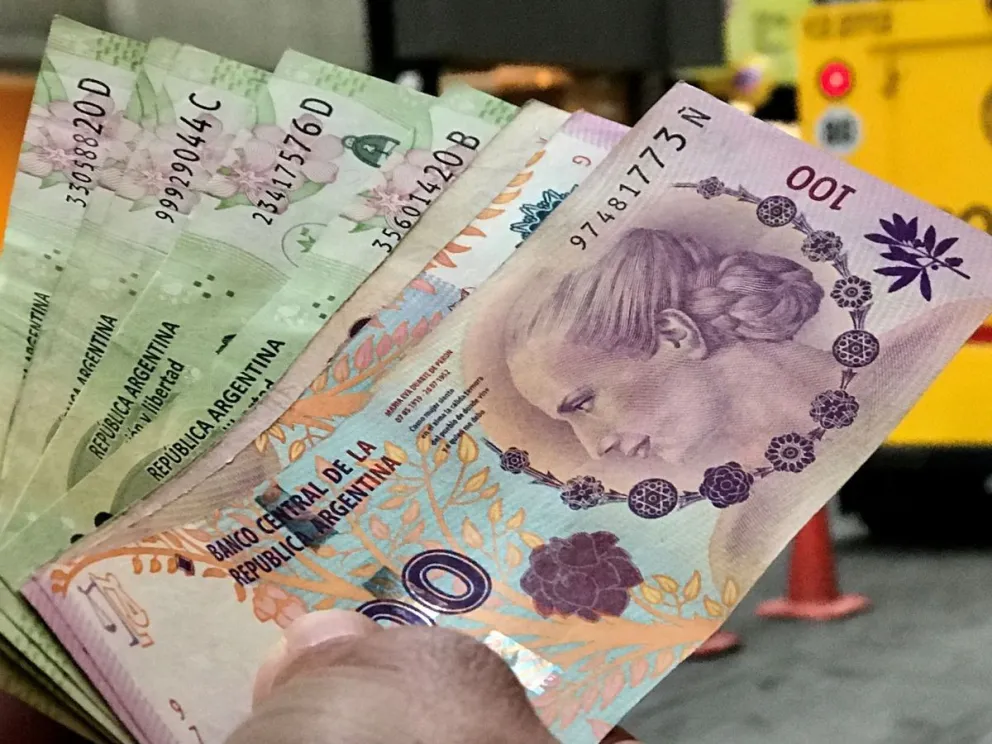 Dinero estafa.