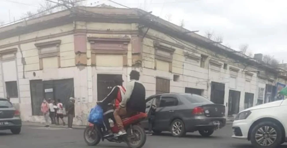 Atención: hay corte de tránsito a causa de un accidente 