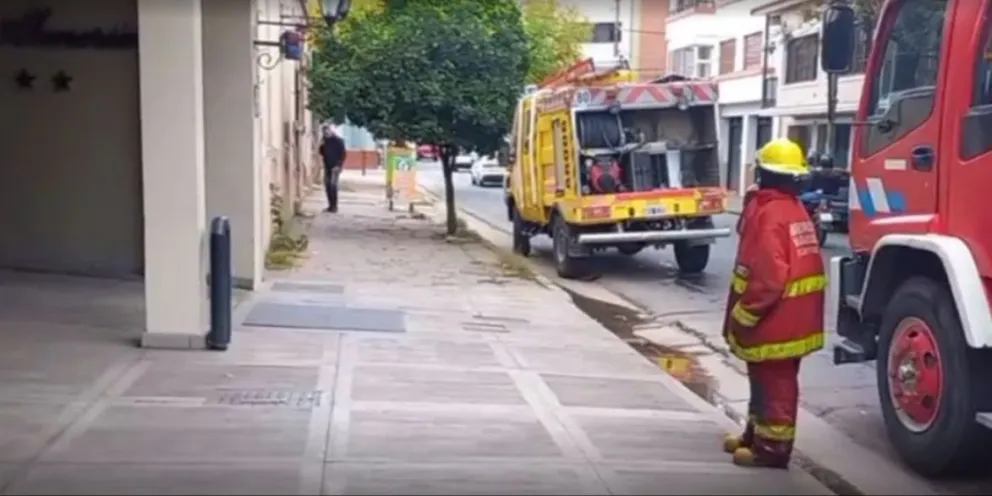 Atención: se produjo un incendio en un reconocido hotel de la capital salteña