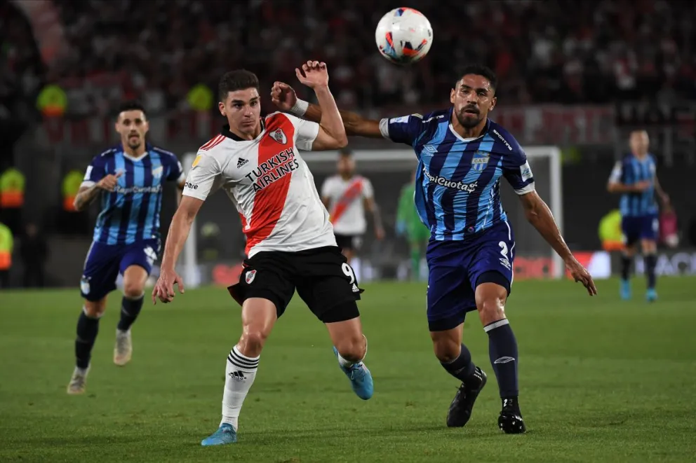 River Plate dejó una pálida imagen y no pudo contra Atlético