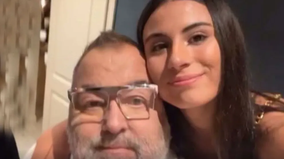Las fotos de Lola, la hija de Jorge Lanata que se convirtió en viral por una publicación de la boda