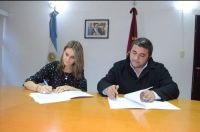 Se firmó el convenio para crear el Área de la Mujer en el municipio de Metán