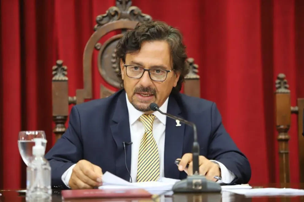 Gustavo Sáenz aseguró que logró revertir las muertes por desnutrición infantil        