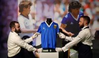 Acontecimiento histórico:  se subastó la camiseta que uso Maradona frente a Inglaterra