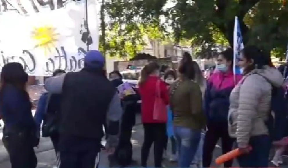 Un viernes de cortes y desvíos por el centro de la Ciudad